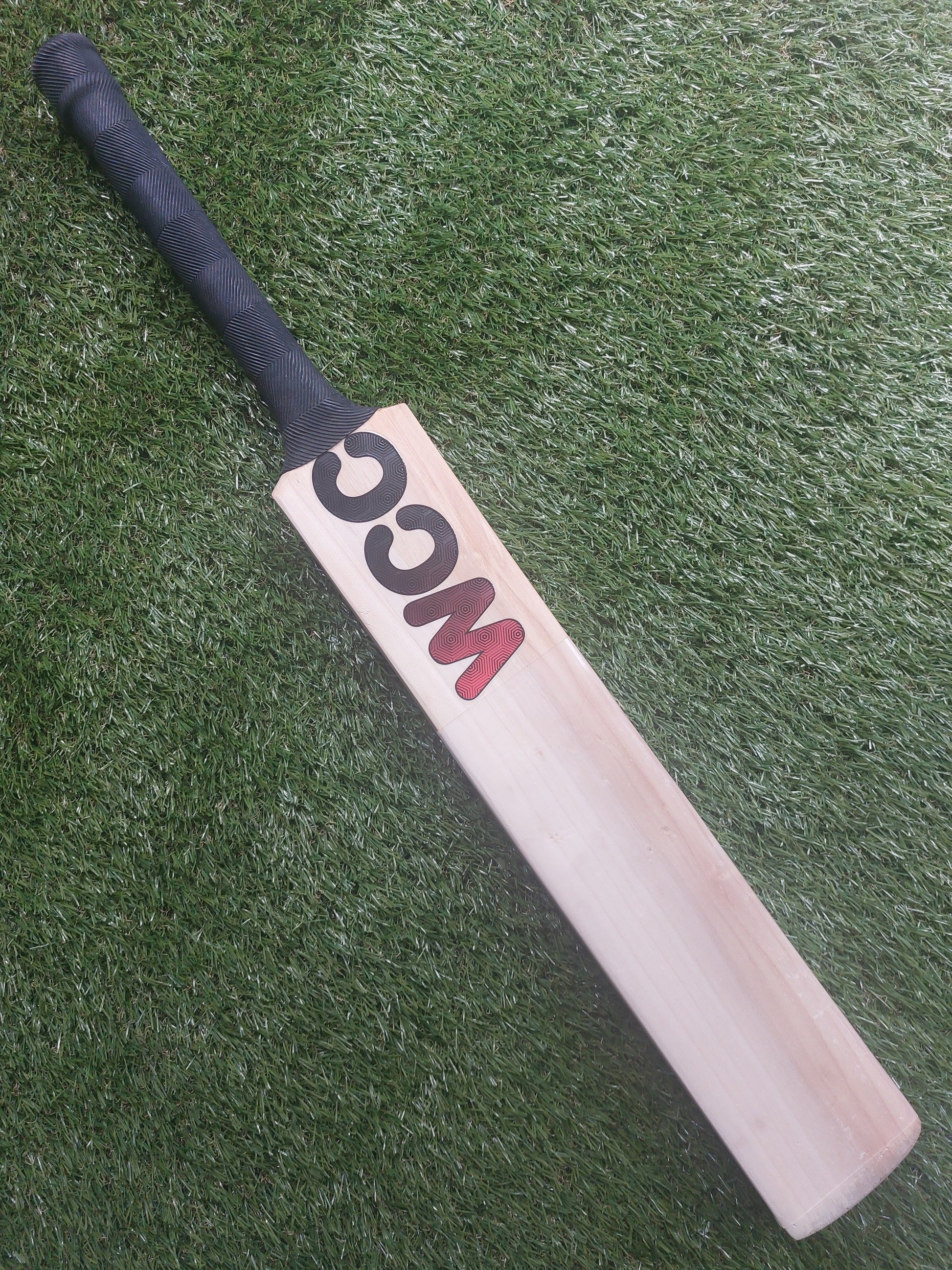 Chase Cricket Bat Size 5 Front