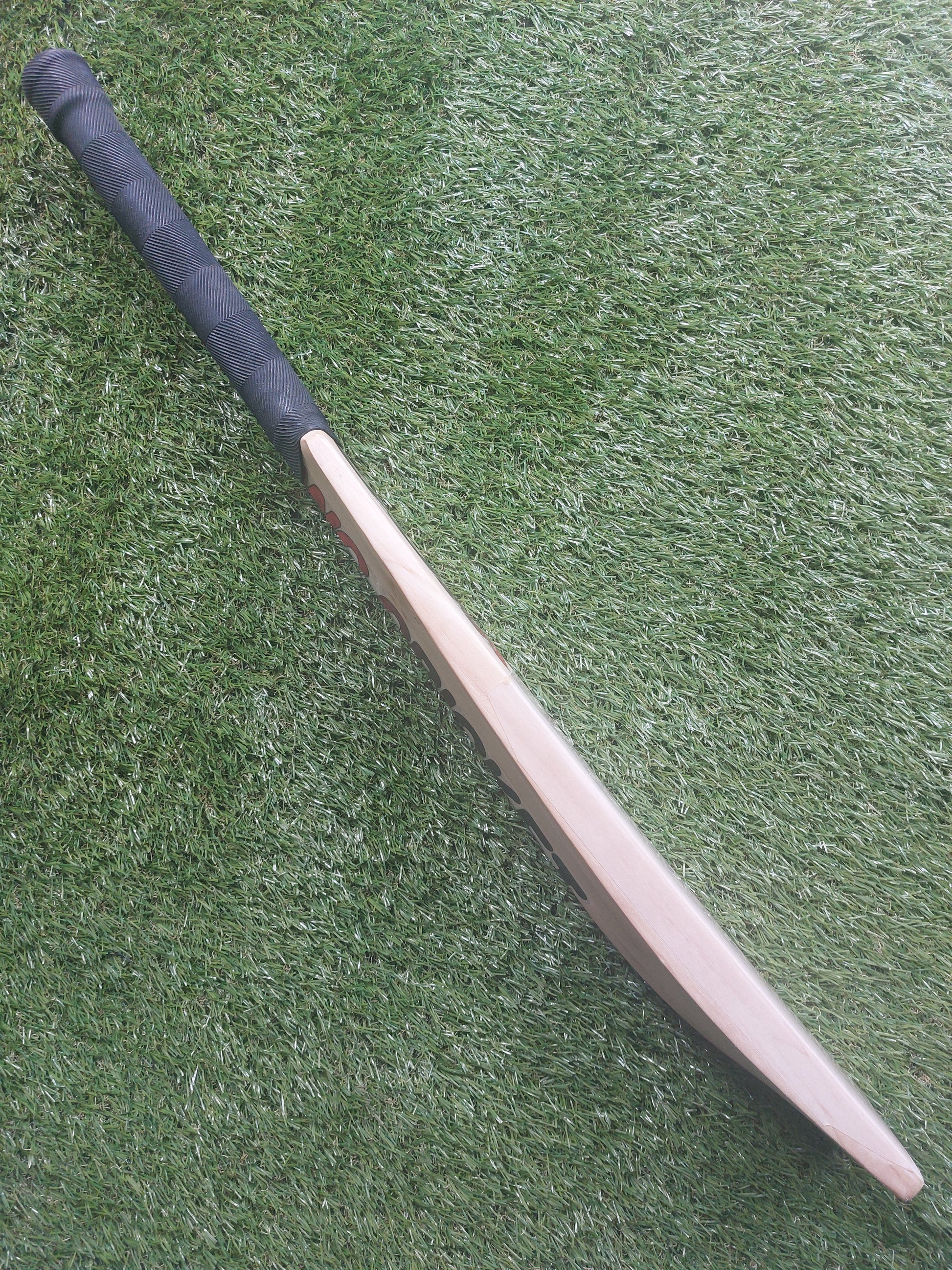 Chase Cricket Bat Size 5 Front Side Right