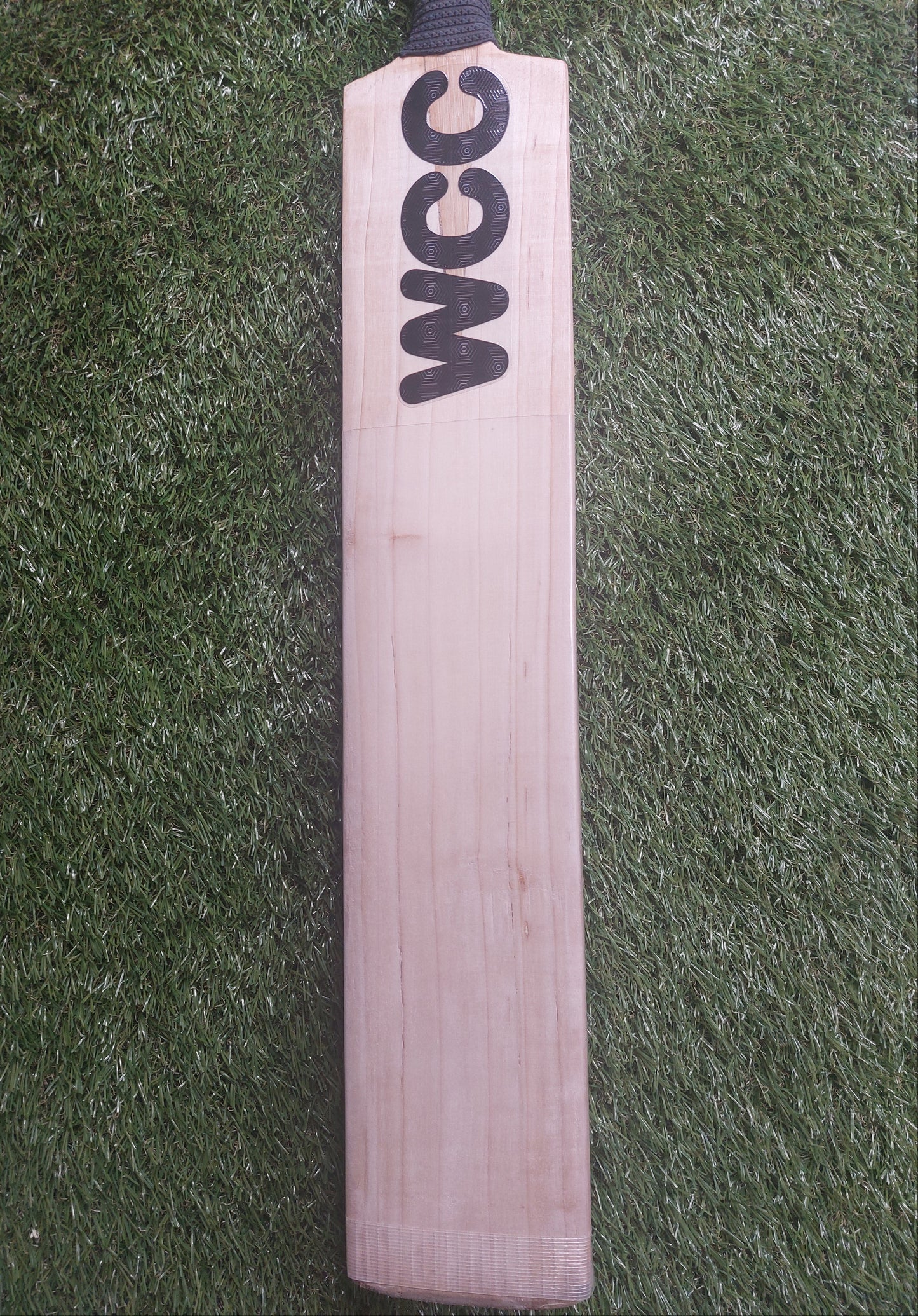 Grade 2 Custom Cricket Bat Grade 2 Front Grains