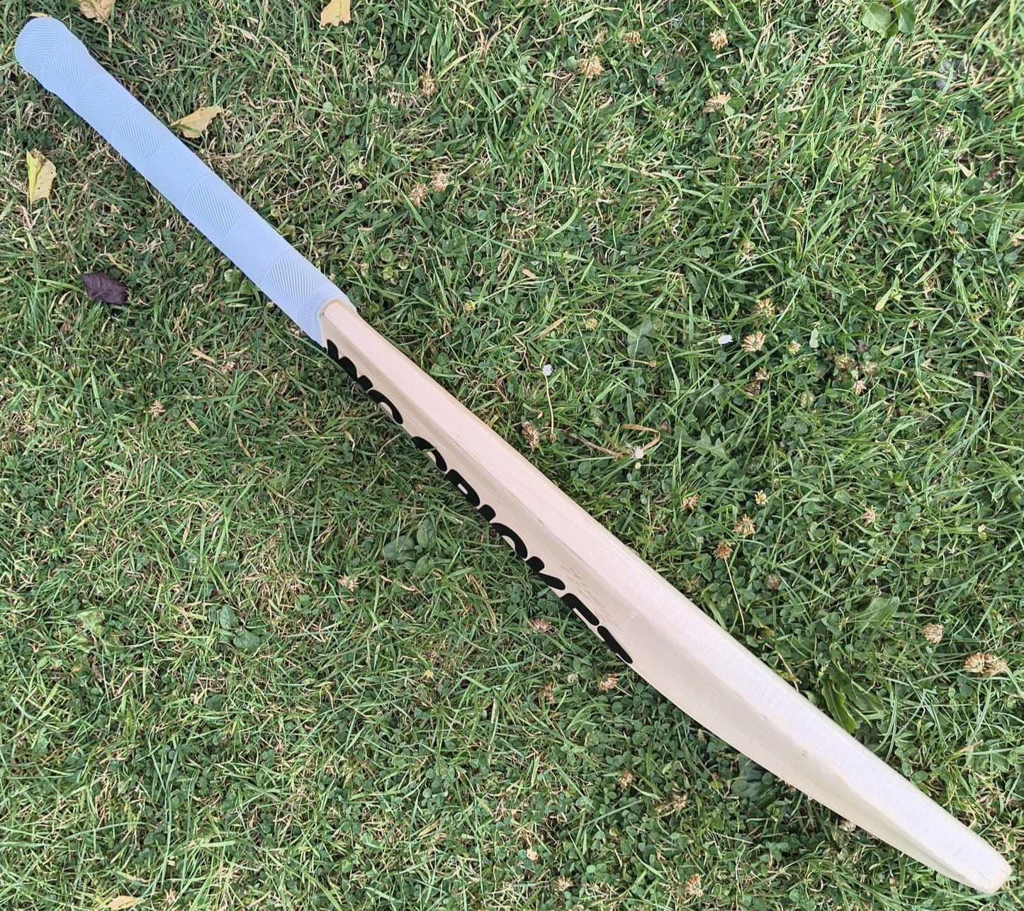 Millichamp & Hall Size 5 Cricket Bat Right