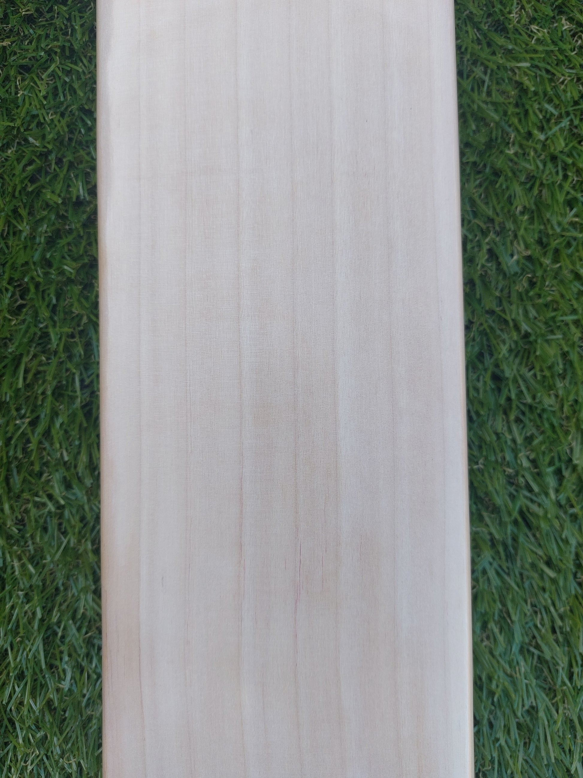 Used Cricket Bat Harrow Front Grains